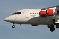 SE-DJP @ EBBR - arrival of flight SK4743 to rwy 25L