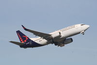 OO-VEH @ EBBR - taking off from rwy 07R