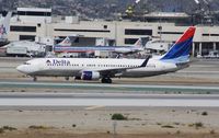 N3765 @ KLAX - Boeing 737-800 - by Mark Pasqualino