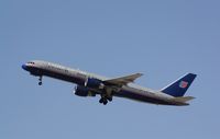 N534UA @ KLAX - Boeing 757-200 - by Mark Pasqualino