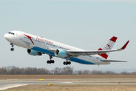 OE-LAE @ VIE - Austrian Airlines Boeing 767-300 - by Yakfreak - VAP