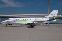 OK-UNI @ VIE - Cessna 680 Souvereign - by Yakfreak - VAP