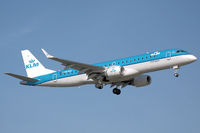 PH-EZC @ EDDF - short final RW07L - by FBE