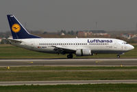 D-ABEW @ VIE - Lufthansa Boeing 737-330