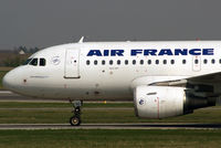 F-GRXD @ VIE - Air France Airbus A319-111
