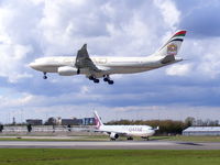 A6-EYQ @ EGCC - Etihad - by Chris Hall