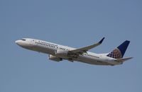 N73291 @ KLAX - Boeing 737-800 - by Mark Pasqualino