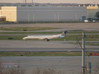 N12564 @ KSTL - HEADING TO TERMINAL