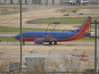 N395SW @ KSTL - HEADING TO RUNWAY - by Gary Schenaman