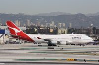 VH-OJM @ KLAX - Boeing 747-400 - by Mark Pasqualino