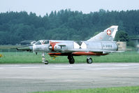 J-2302 @ LSME - during its entire career J-2302 was used as a test bed. Here it is seen with the first version of the canars. Althoug being a IIIS it is fitted with a IIIRS camera nose. Note also the vast number of mission markings. - by Joop de Groot