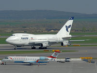 EP-IAB @ LOWW - Taxiing to RWY 16 for a flight from VIE to THR - by P. Radosta - www.austrianwings.info