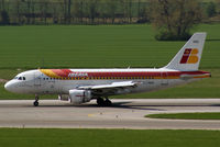 EC-HGS @ VIE - Iberia Airbus A319-111