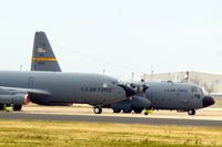 82-0060 @ OKC - He's about 1/2 mile away from me! - by Glenn E. Chatfield