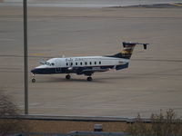 N195GL @ KSTL - JUST LANDED AT ST. lOUIS