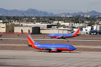 N325SW @ KPHX - N325SW