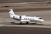 N121JM @ KPHX - PHX