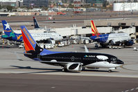 N715SW @ KPHX - N715SW