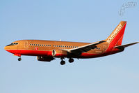 N335SW @ KPHX - N335SW