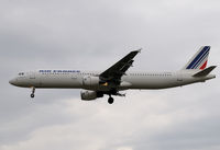 F-GTAR @ EGLL - Airbus A321