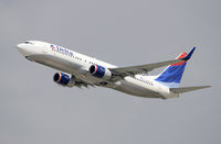 N381DN @ KLAX - Departing LAX on 25R - by Todd Royer