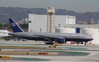N783UA @ KLAX - Boeing 777-200