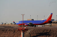 N671SW @ KPHX - 737