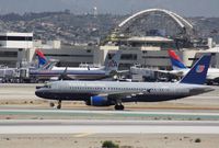 N463UA @ KLAX - Airbus A320