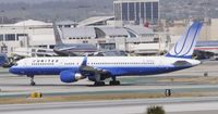 N544UA @ KLAX - Taxi to gate - by Todd Royer