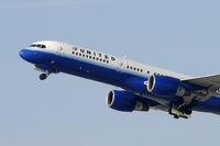 N547UA @ KLAX - Departing LAX on 25R - by Todd Royer