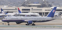 N585UA @ KLAX - Taxi to gate - by Todd Royer
