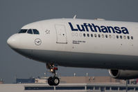 D-AIGW @ VIE - Airbus A340-313