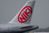 OE-LED @ VIE - Airbus A319-112 - by Juergen Postl