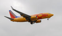 N781WN @ KLAX - Landing 24R at LAX - by Todd Royer