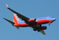 N222WN @ MCO - Southwest 737-700 - by Florida Metal