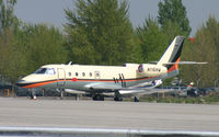 N116HW @ LOWW - -