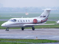 CS-DMB @ EGNR - Netjets Europe - by Chris Hall