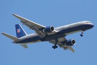 N537UA @ MCO - United 757-200 - by Florida Metal