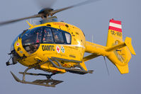 OE-XEF @ LOWL - EC 135