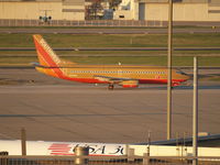 N338SW @ KSTL - HEADING TO RUNWAY - by Gary Schenaman