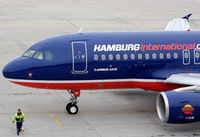 D-AHIK @ LOWL - D-AHIK @ Linz Airport