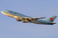 HL7485 @ VIE - Korean Air Boeing 747-400 - by Thomas Ramgraber-VAP