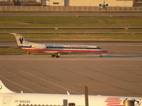 N375SK @ KSTL - HEADING TOWARD RUNWAY