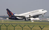 OO-VEH @ EBBR - Wingleted (old) local resident taking off from rwy 07R. Ex-Virgin Express plane. - by Philippe Bleus