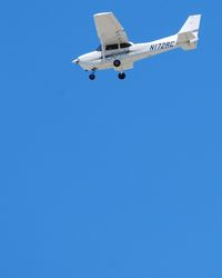 N172RC @ SAT - use of flaps can steepen approach 30R SAT - by Esteban Erik Stipnieks