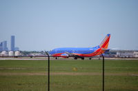 N327SW @ HOU - N327SW holding short rwy 30L at KHOU - by AJ Heiser