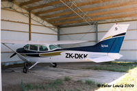 ZK-DKK @ NZGS - J L Howe, Gisborne