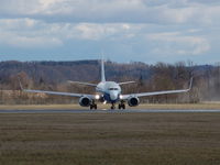 EI-DCL @ LOWG - . - by Martin Flock