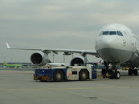 D-AIHA @ EDDF - . - by Martin Flock