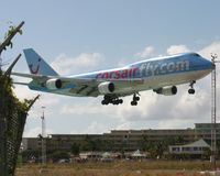 F-HKIS @ TNCM - Landing 10 - by daniel jef